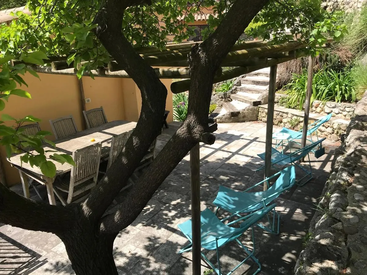 Hébergement de vacances Villa La Romarine à Falicon France