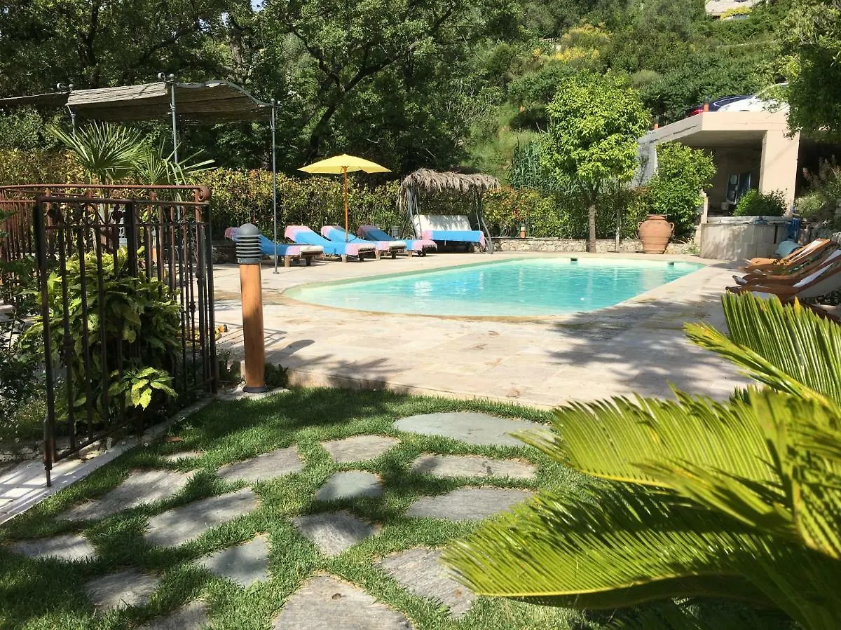 Villa La Romarine à Falicon
